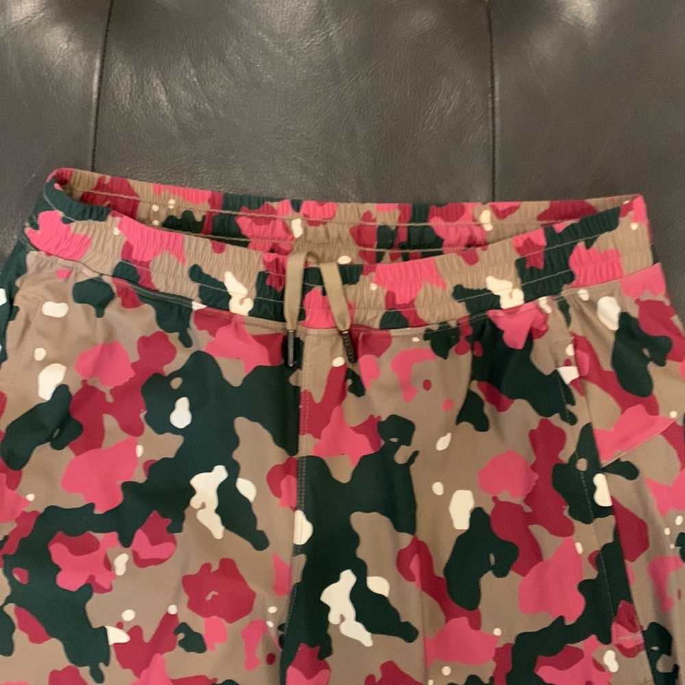 Balance camo joggers - Picture 2 of 3